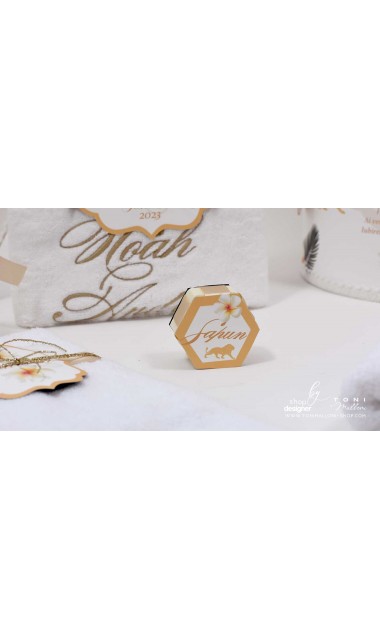 Trusou de botez cu broderie personalizata pentru baieti, Gold Jungle 13